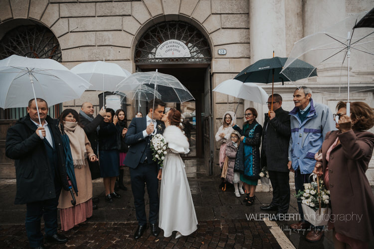 Matrimonio in Comune a Padova Sotto La Pioggia | Mariana e Anatolie